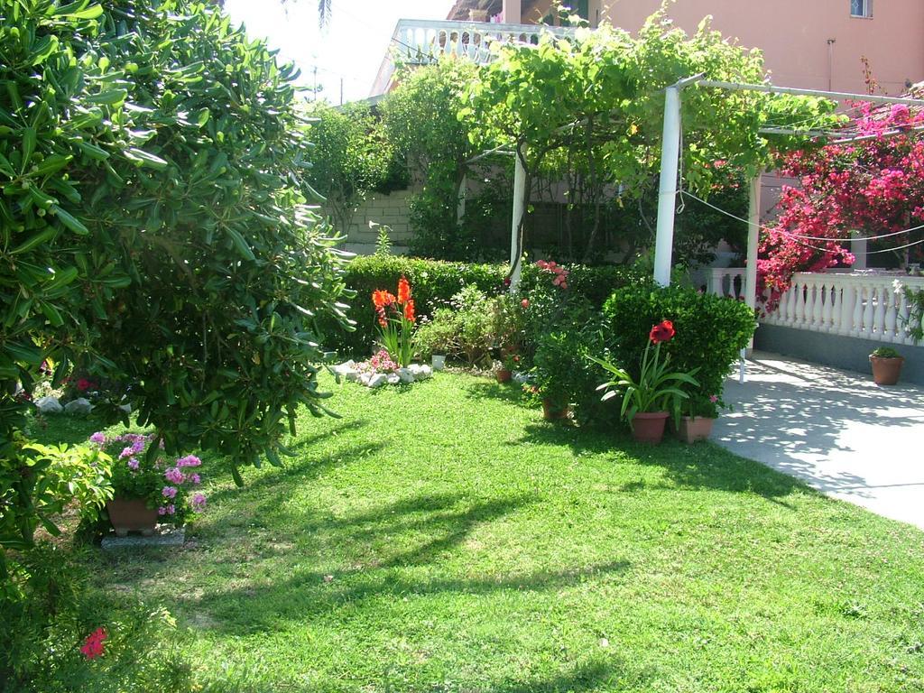 Spiridoula Apartments Agios Stefanos Avliotes  Exteriör bild