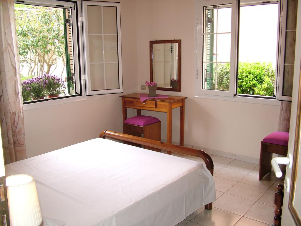 Spiridoula Apartments Agios Stefanos Avliotes  Exteriör bild